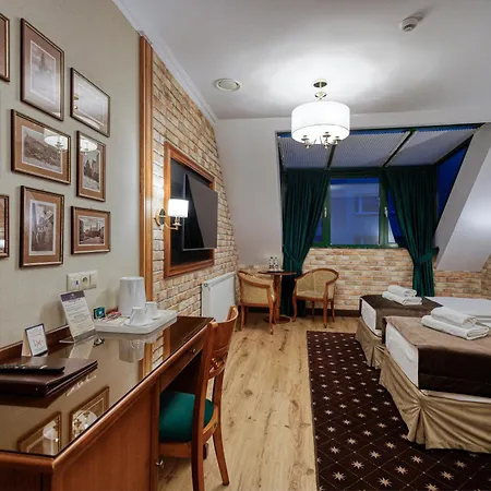 Hotel Grodzki Business & 3*