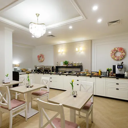 Grodzki Business & 3*