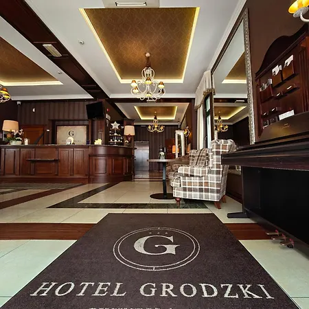 Grodzki Business & 3*