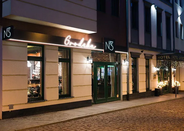 מלון Grodzki Business & סטארגארד שצ'צ'סינסקי