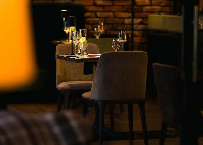 Grodzki Business & סטארגארד שצ'צ'סינסקי